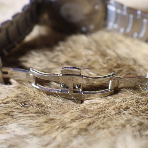 Giorgio Milano Giovanna Chronograph Watch - Picture 5 of 8